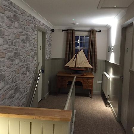 The Harbour Guest House Irvine  Esterno foto